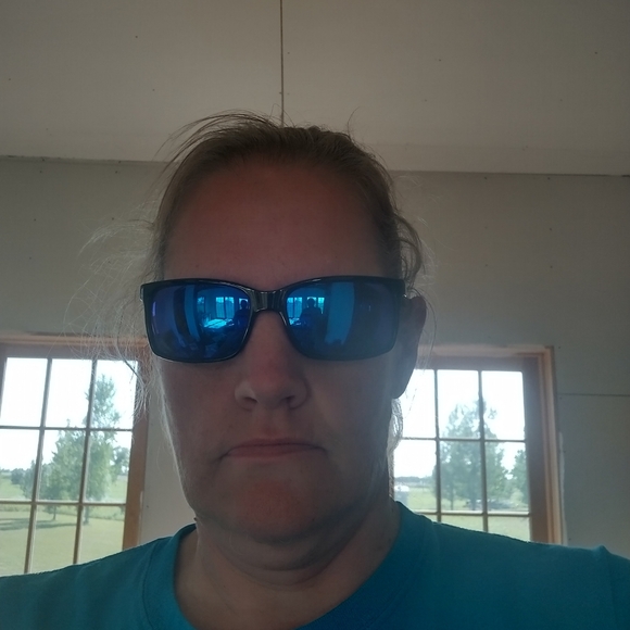 Ocean Pacific sunglasses with a case - Picture 2 of 3